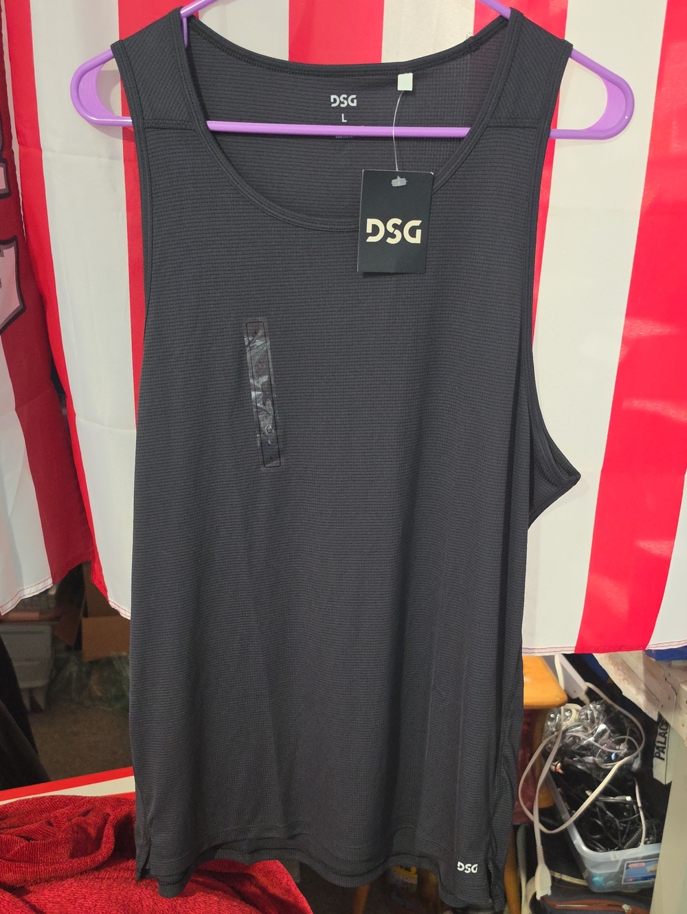 DSG Black Sleeveless Athletic Tank Top